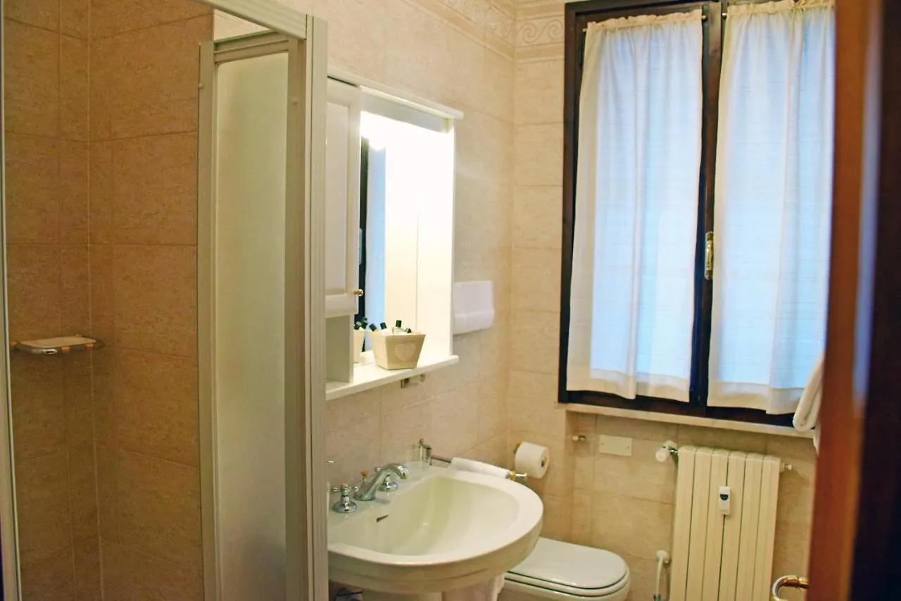 San Nicolo 3 Marchetti Hotel Verona 0*,