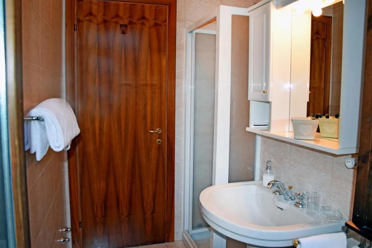 San Nicolo 3 Marchetti Hotel Verona Guest house